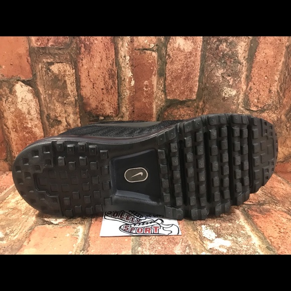 NEW Nike Air Max 2017 Triple Black Vapormax Plus - Picture 8 of 8